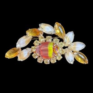 Exquisite Gold and Yellow Floral Brooch with Swirl Color Gemstone